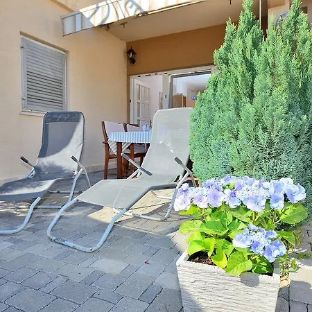 Karla & Marija Daire Petrčane