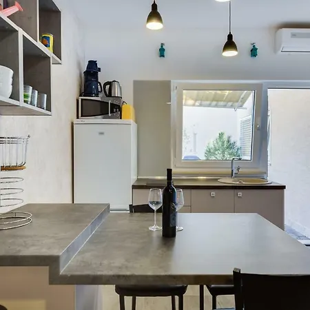 Karla & Marija Daire Petrčane