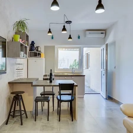 Apartman Karla & Marija Petrčane