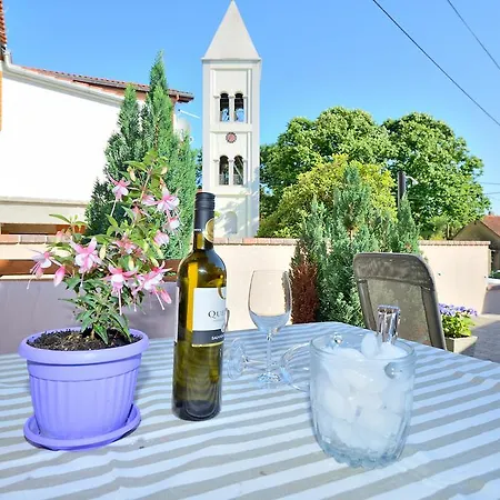 Karla & Marija Apartment *