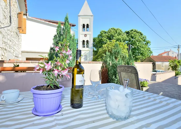 Karla & Marija 아파트 *